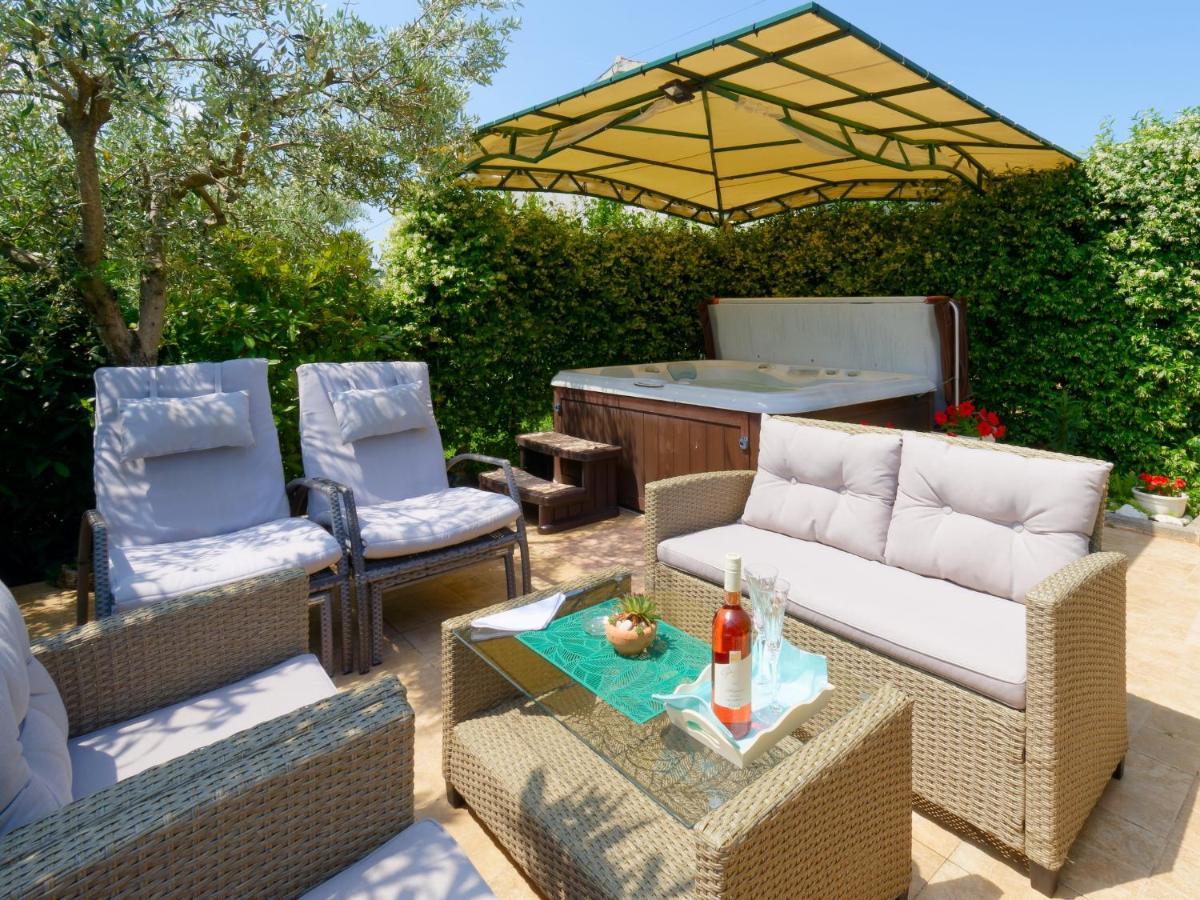 Holiday Home Nevenka Buje Dış mekan fotoğraf